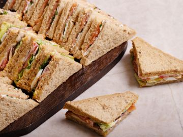 LES CLUBS SAUMON - OEUF MAYO POITRINE FUMEE X16