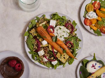 LE QUINOA TZATZIKI ET LEGUMES ROTIS