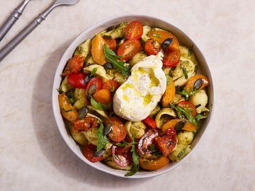 LA MOZZARELLA DUO DE TOMATES ET ABRICOTS