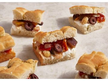 LA FOCACCIA GARNIE LEGUMES & STRACCIATELLA X18