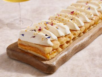 LA GRANDE CHARLOTTE PÊCHE ET ABRICOT